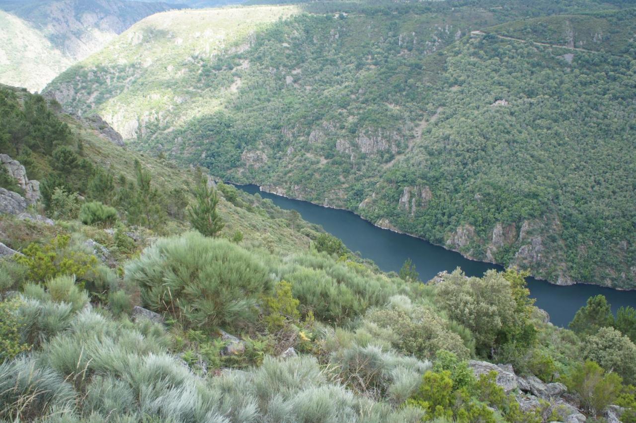 A Forxa Casa Ferrador Ribeira Sacra Apartment Sober Luaran gambar