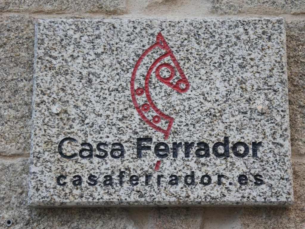 A Forxa Casa Ferrador Ribeira Sacra Apartment Sober Luaran gambar